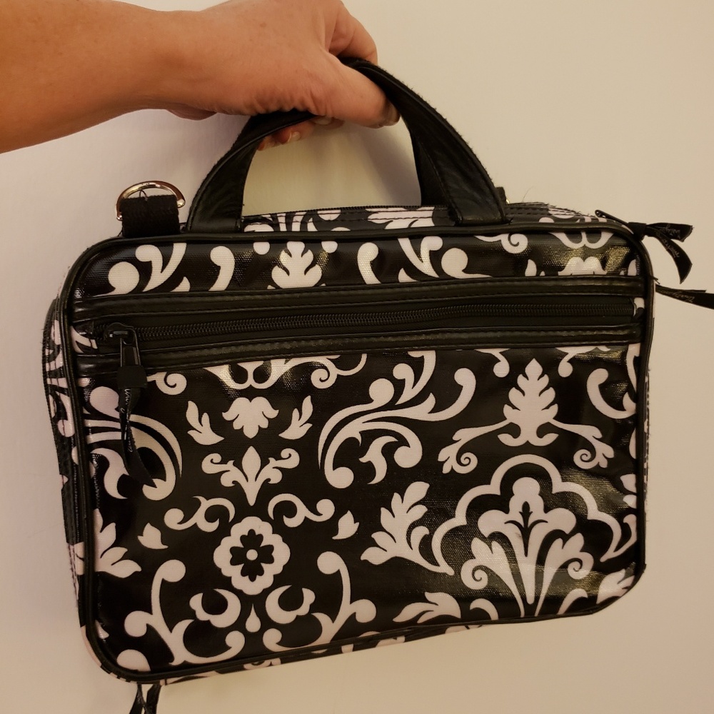 Thirty-one Travel Bag